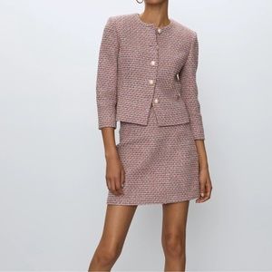 Aritzia Babaton Little Tweed Pink and Multicolor Mini Skirt Size 6